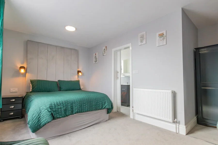 Myrtle Lodge King Sized Ensuite Room